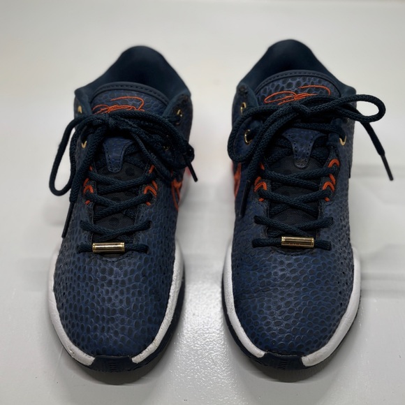 Nike LeBron XXI (21) SE "Olympic" basketball shoes, kids size 4Y - Picture 3 of 14